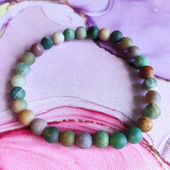 Handmade Natural Stone Bracelet - Picture 5 of 11